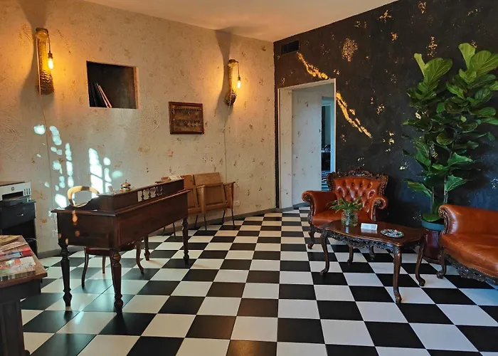 Hotel Tenesi