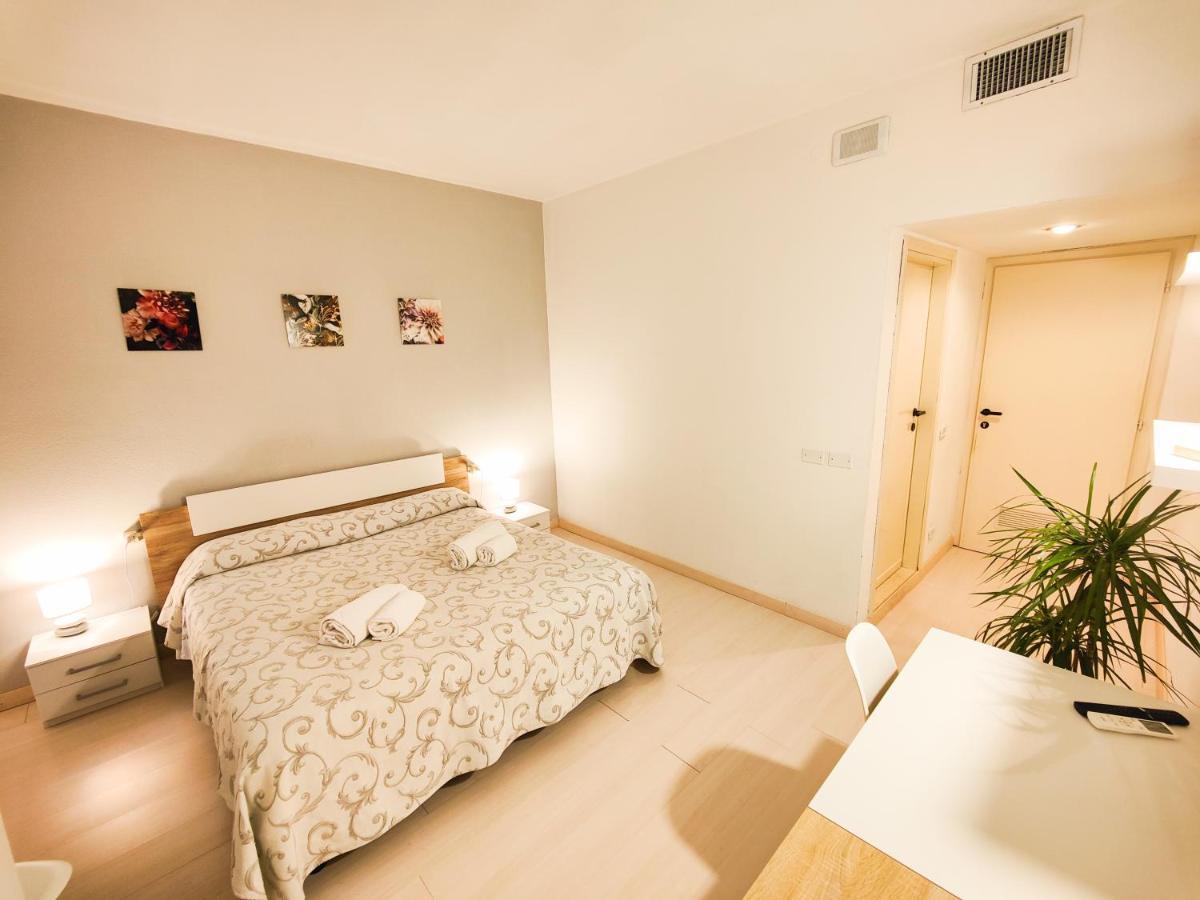 Hotel Tenesi 2*
