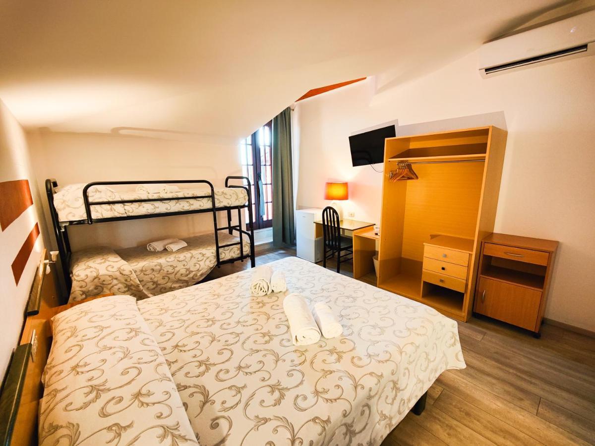 Hotel Tenesi Manerba del Garda