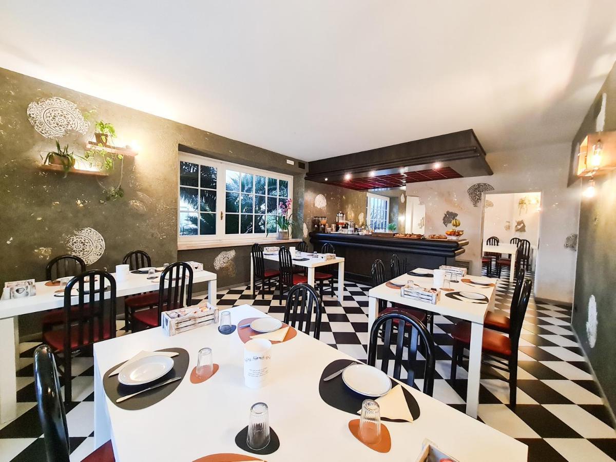 Meublè Tenesi