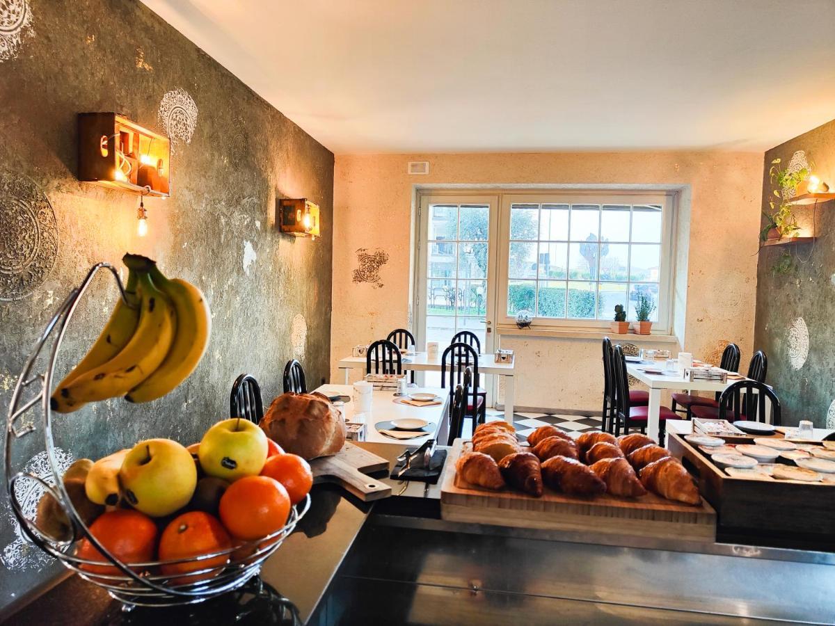Meublè Tenesi Hotel
